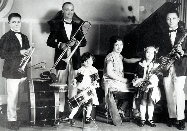 The Moore family as the “Musical Moores” (from left) brother Don