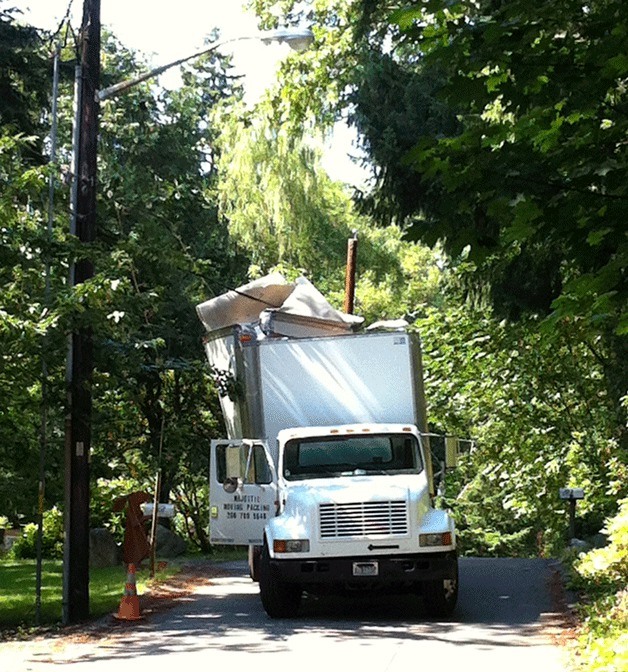 A moving truck knocked out power along Cave Avenue in Winslow Monday afternoon.