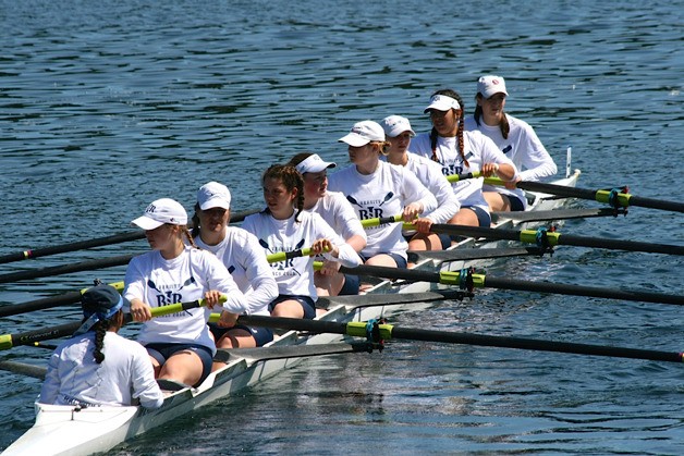 Bainbridge Island Rowing’s Varsity Girls 8 launches for a 1500-meter race at the Brentwood International Regatta on Vancouver Island. From left: Coxswain Olivia Zachariah