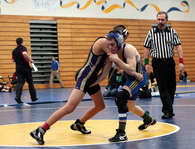 Bainbridge’s Jonathan Gallivan scrapped his way through the 126-pound bracket at this year’s Island Invitational and claimed the second-place ranking.
