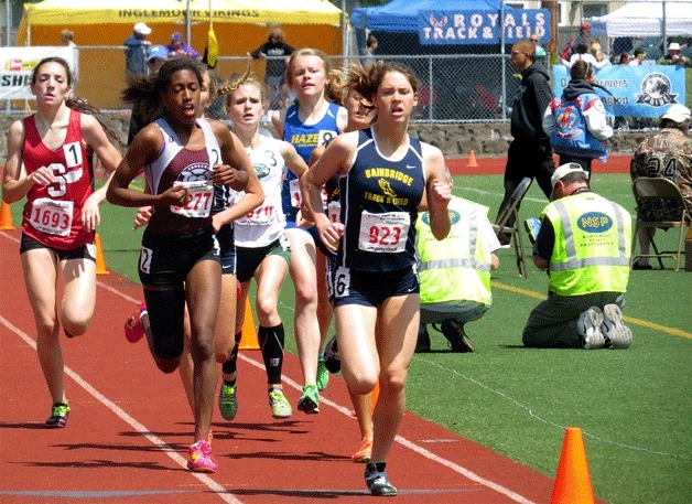Mikelle Ackerley of Bainbridge High runs in the 800-meter finals at the Washington State 3A Track and Field Championships.