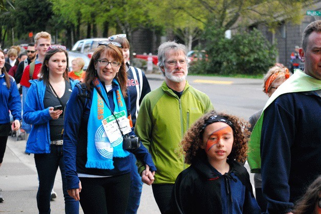 Walkers of all ages marched down Madison Avenue sporting the National MS Society's colors