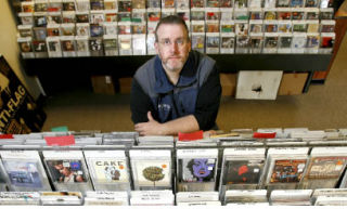 Glass Onion owner Jeff Crawford is closing after 17 years as an independent music outlet on Bainbridge.