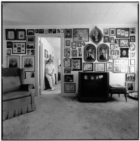 Phyllis Kupka’s interest in genealogy takes shape in Sackett’s interior photo.
