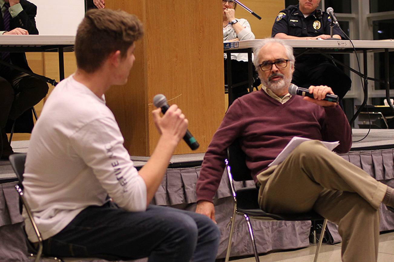 WHAT’S THE HARM?Bainbridge High hosts substance abuse discussion panel