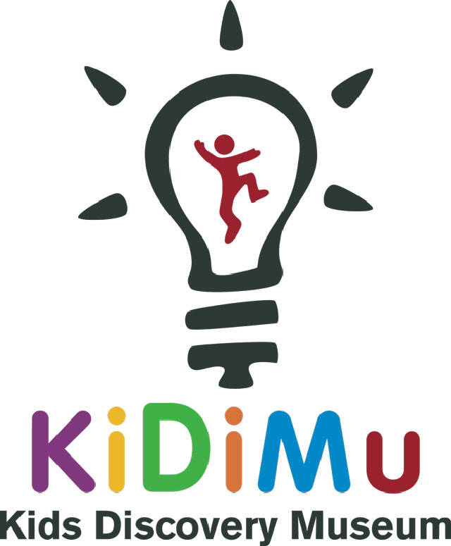Messy Friday fun at KiDiMu features Painted Sticks