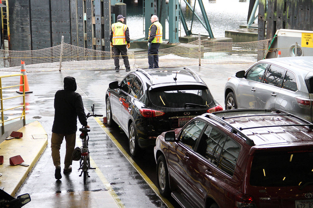 ‘Riders, return to your bicycles’ | Photo of the day 1.28