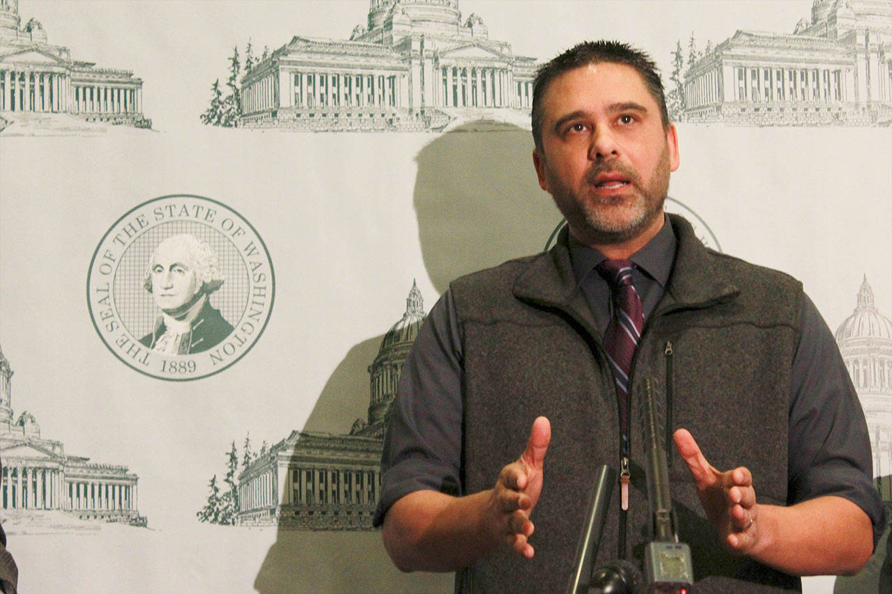 Jon Ladines,, founder and owner of Force Dynamics Security Consulting, speaks at a press conference on Wednesday Feb. 28 in support of a bill that would allow schools to implement active shooter training, potentially with firearms. (Taylor McAvoy | WNPA Olympia News Bureau)