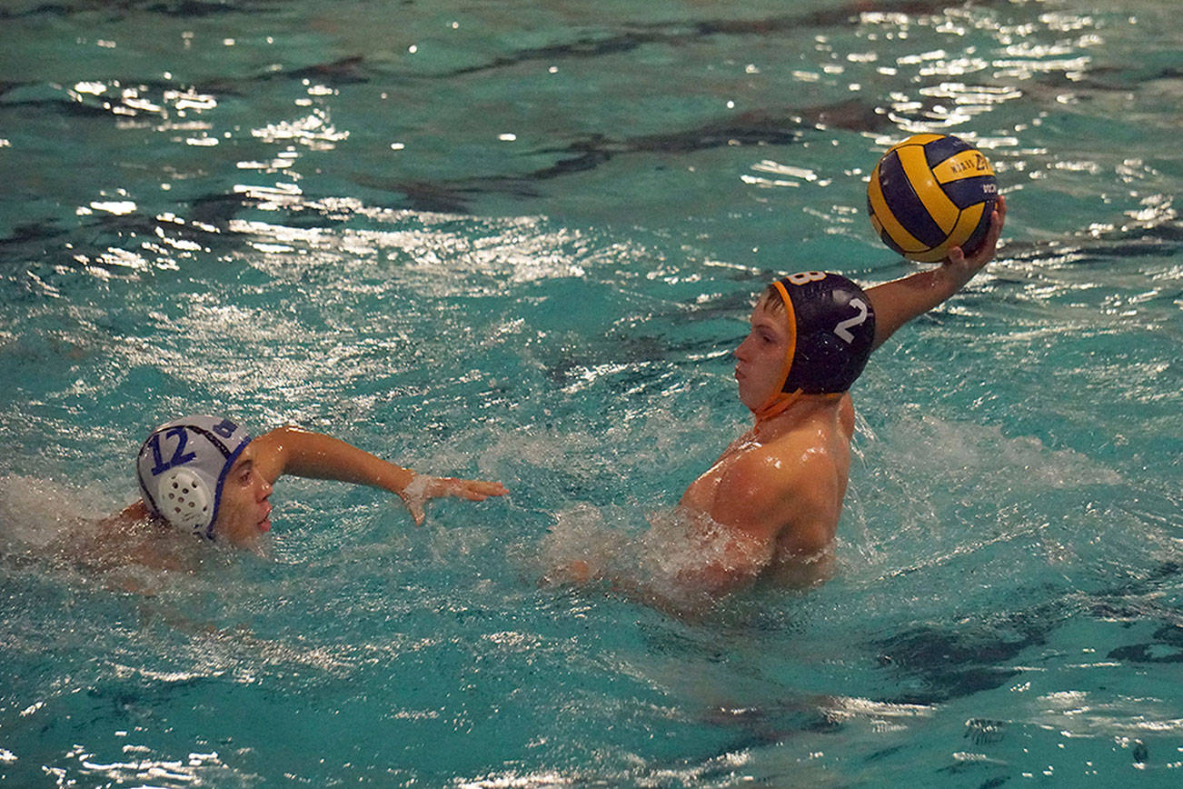 Boys sunk 15-4 by Curtis in water polo setback