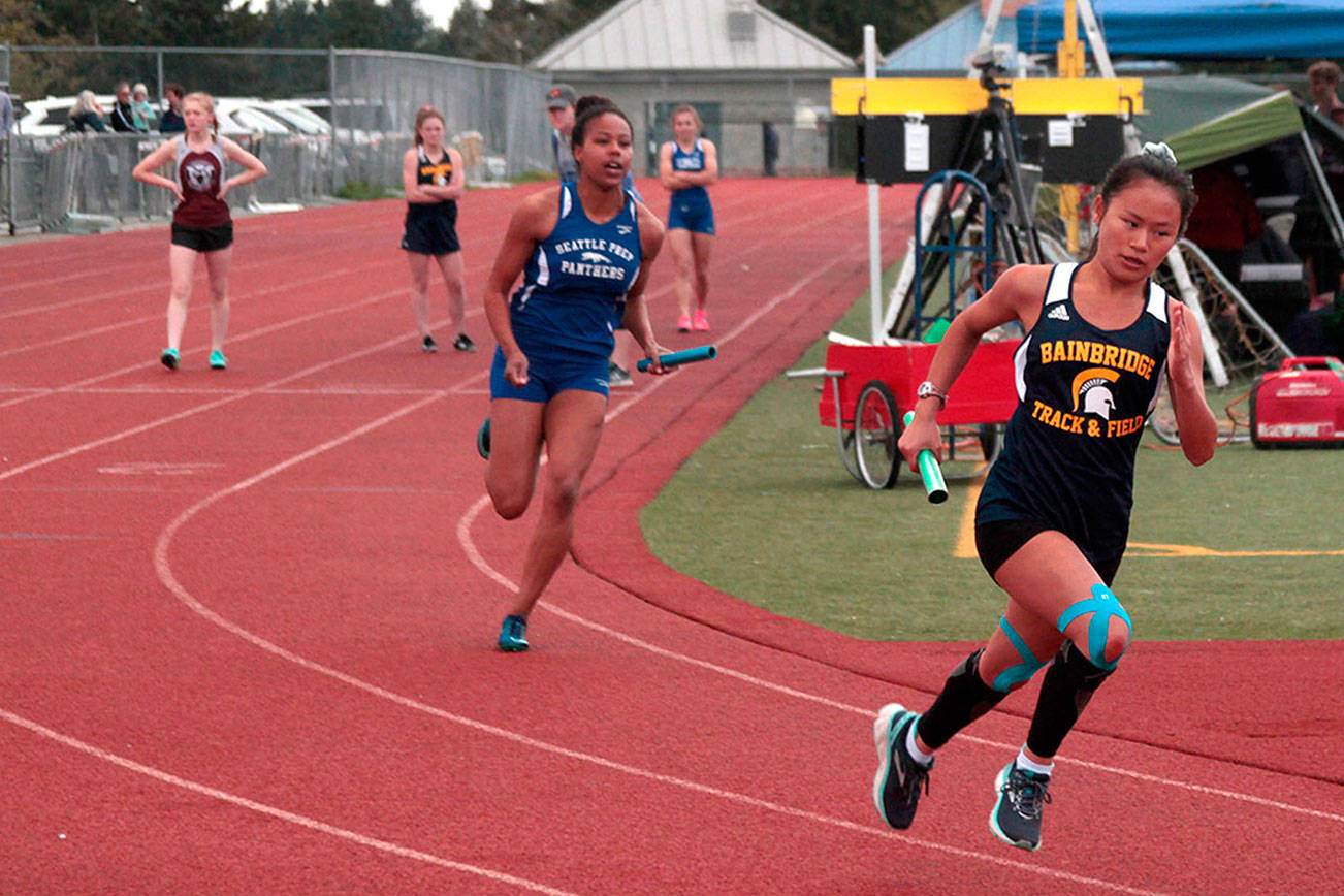 Fleet feet excel at four-school track-and-field meet | Photo gallery