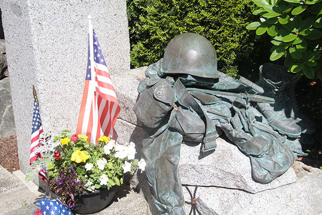 A salute to those who made the ultimate sacrifice | Photo gallery