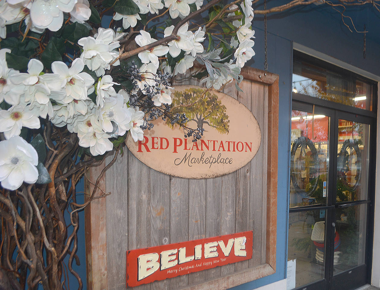 The outside of the Red Plantation.