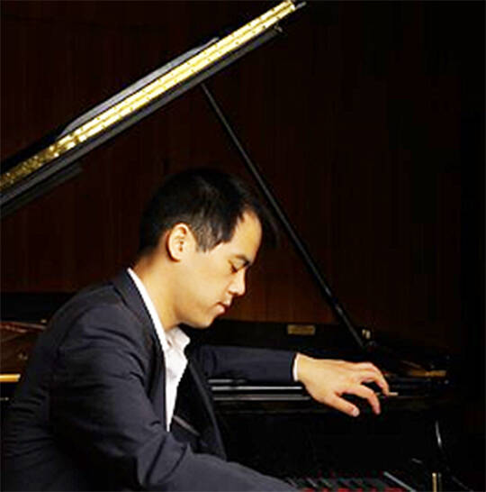 Frank Huang