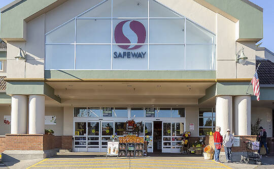 Safeway is a major tenant of the center.
