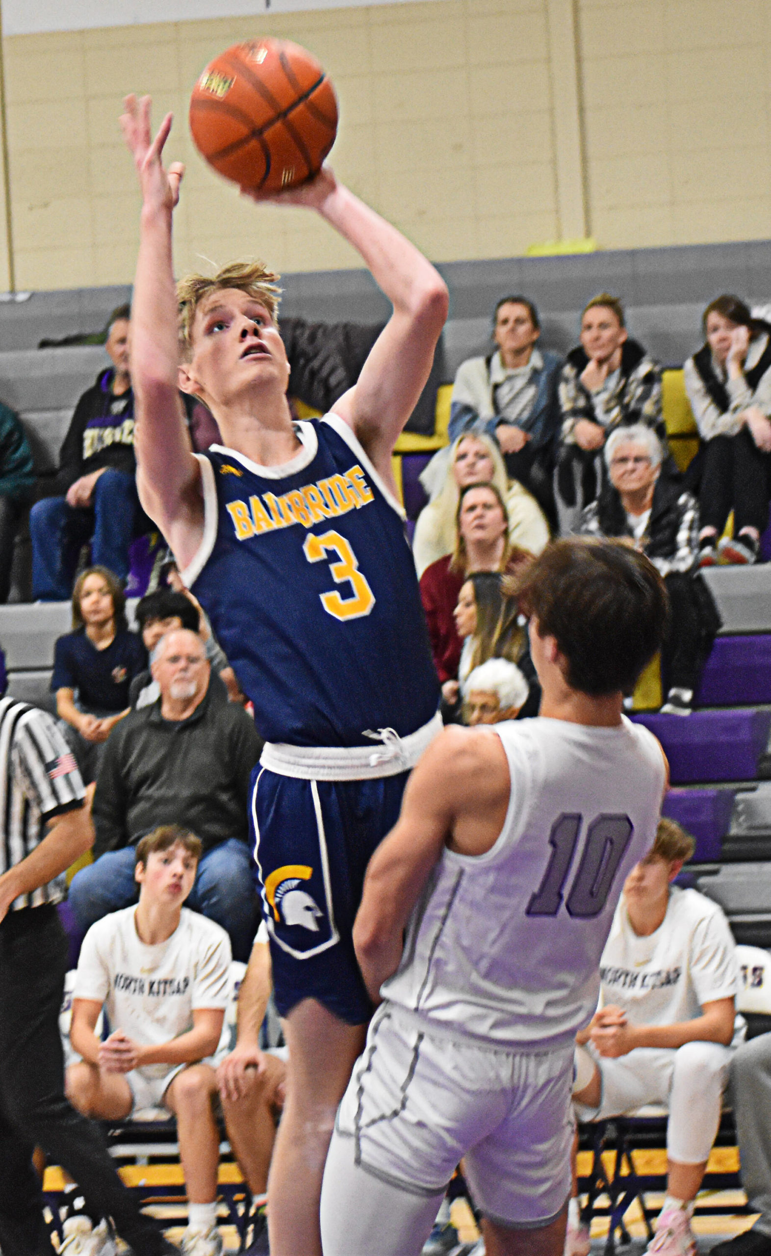 Vikings capture first game of Agate Cup Bainbridge Island Review