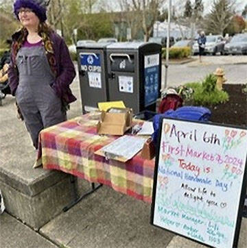<p>Peter Gammell/Kitsap News Group photos</p>
                                <p>The first Farmers Market of the season near City Hall on Bainbridge Island took place last weekend. The market is open every Saturday through fall. A variety of vendors sell local products each week. The crowd was sparse for the opening due to less-than-ideal weather.</p>