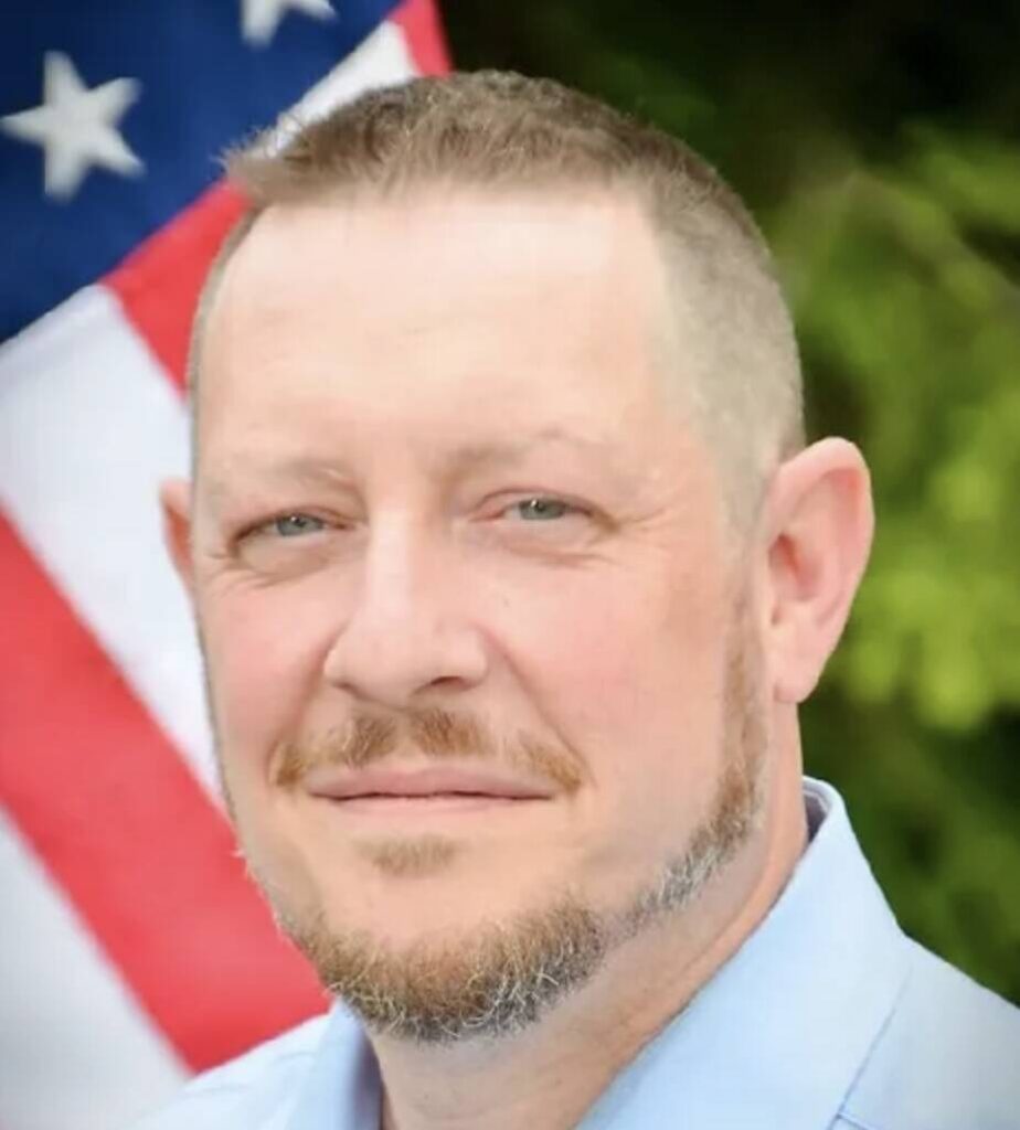 GOP county commission hopefuls the same, but different Bainbridge