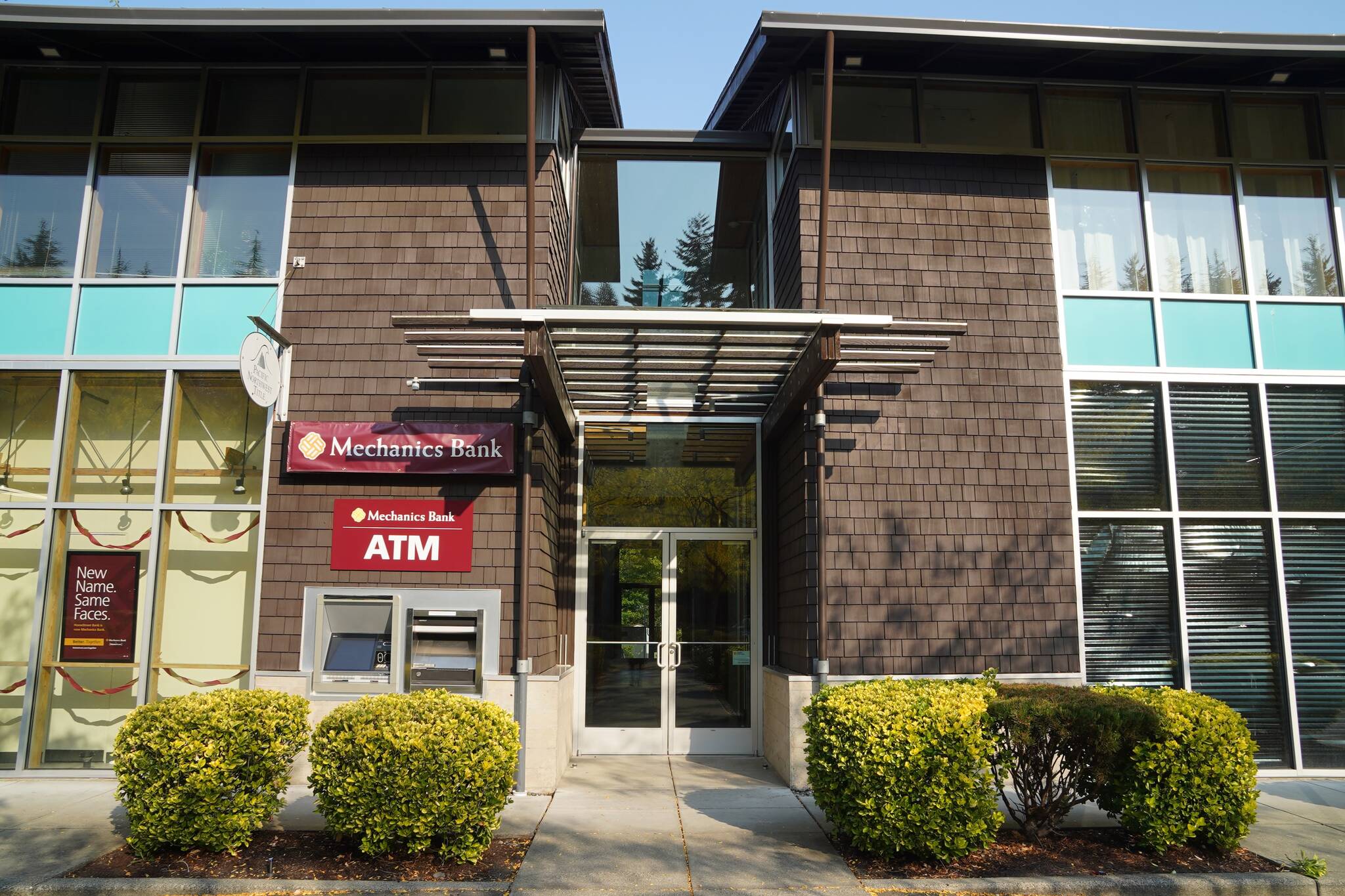 Joshua Kornfeld/ Kitsap News Group
Mechanics Bank on Bainbridge Island is located at 921 Hildebrand Lane NE, Suite 100.