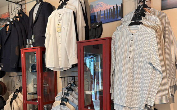 Guests will savor local whiskey and wine while exploring hand-crafted Irish and Scottish garments at Celtic Crossroads’ cozy October celebration.