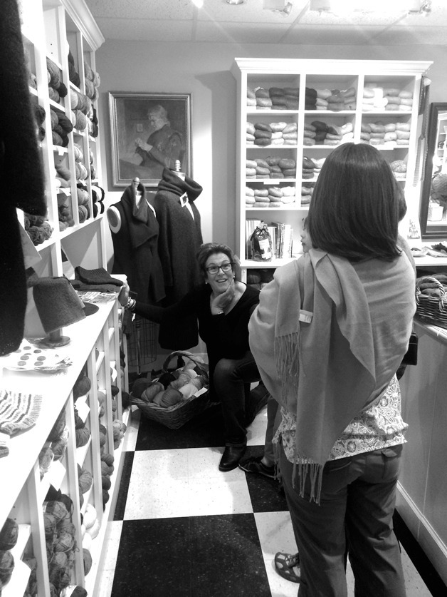 Knit. Purl. Give. organizer