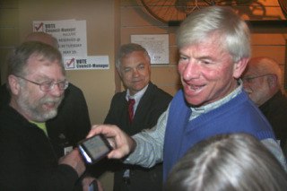 (From left) Dennis Vogt