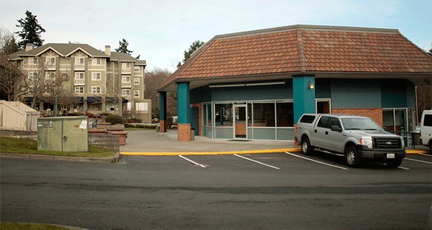 Westside Pizza has announced plans for an expanded restaurant in the Island Village Shopping Center.