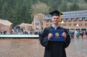 Peter Pettersen has graduated from Western Washington University.