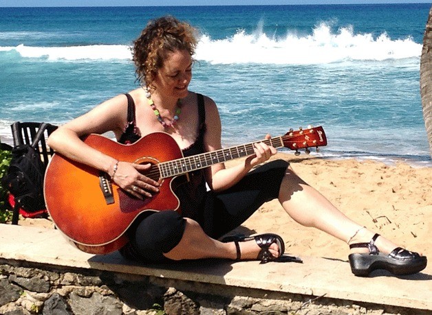 Lucy Dickinson will play in concert Friday