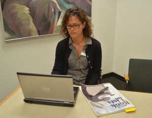 Carina Langstraat gives job-seekers templates for résumés and cover letters