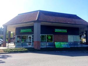 Washington Federal Bank’s new Bainbridge branch is located at 337 High School Road NE