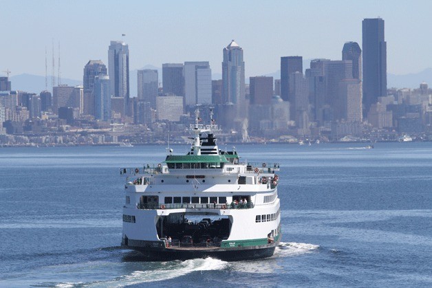 TRAVEL ADVISORY | One-hour wait for boat to Seattle