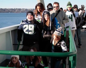 TRAVEL ADVISORY | Large crowds expected at ferry terminals Thursday