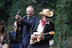 California-born brothers Dave and Phil Alvin