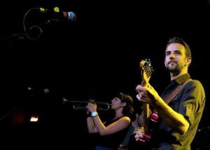 Ben Doerr and the indie folk group St. Paul de Vence will open the concert “Raise the Woof” next month on Bainbridge Island.
