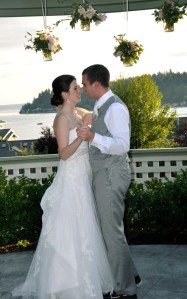 Claire Marshall and Michael Messinger joined hands in marriage on Aug. 11