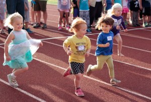 The penultimate Kiwanis All-Comers Track Meet returned to Bainbridge High School Monday with a flurry of fast finishes and speedy starts.
