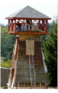 The historic Hiskinson/Pratt water tower in 2007