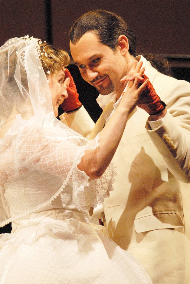 Mariusz Kwiecien is Don Giovanni in Seattle Opera’s 2007 'Don Giovanni.'