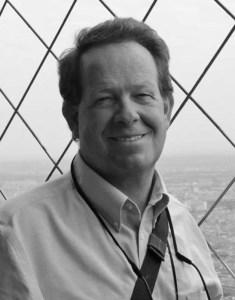 Seattle-based investigative journalist David Neiwert will visit Eagle Harbor Book Company to discuss his new book “Of Orcas and Men: What Killer Whales Can Tell Us” at 3 p.m. Sunday