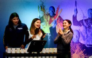 KiDiMu’s symphony in blue major