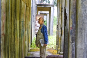 Visiting historian Alfred Chiswell