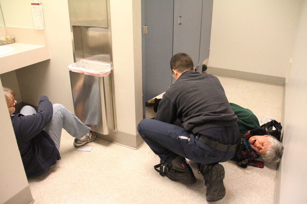 A scene of controlled chaos | Gallery