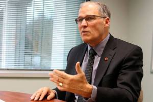 Gov. Inslee discusses education, science and Trump with media