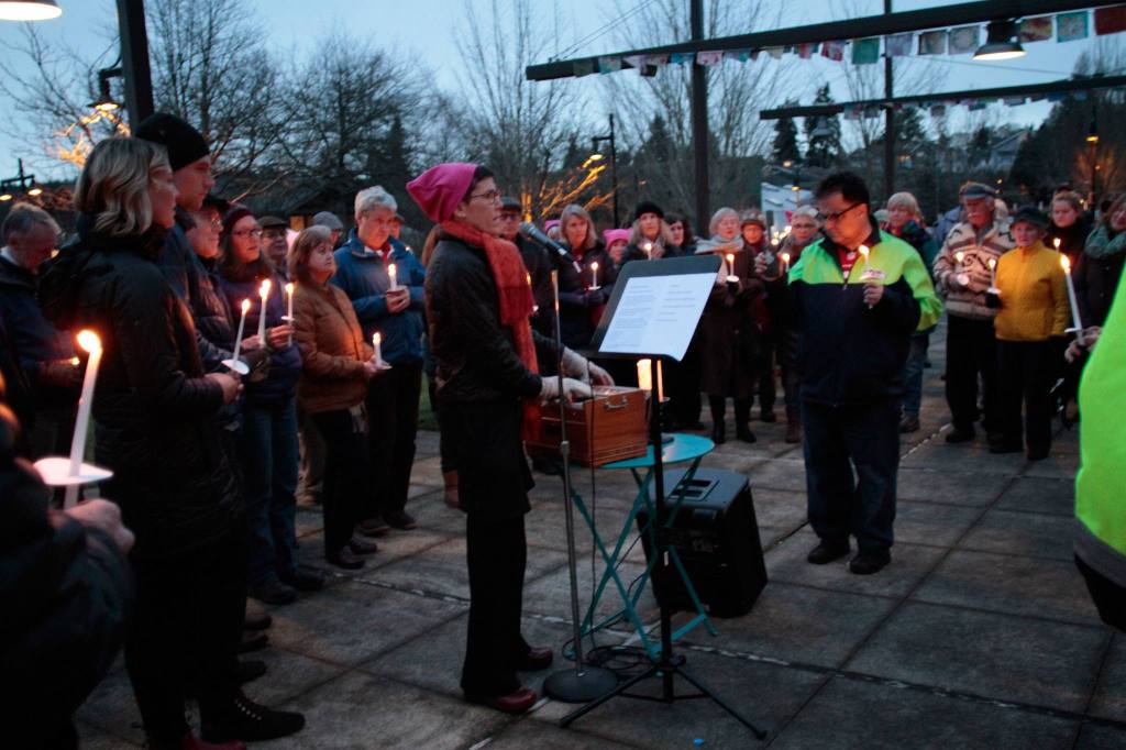 Islanders gather for Inauguration Day Candlelight Vigil