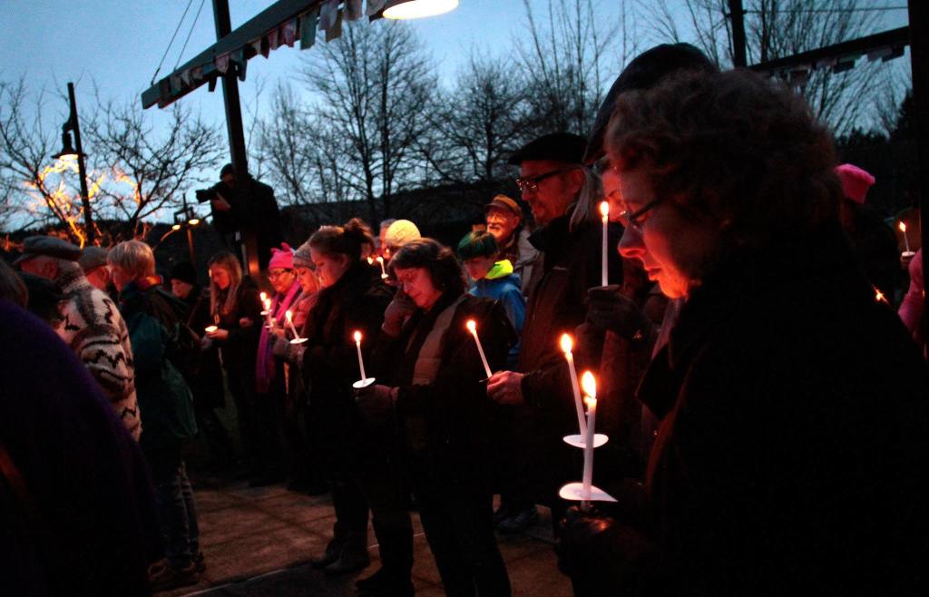 Islanders gather for Inauguration Day Candlelight Vigil