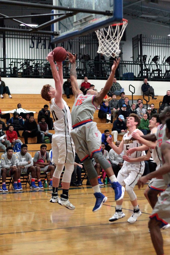 Spartans down against Vikings | GALLERY