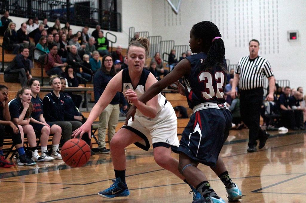 Bainbridge girls best Nathan Hale hoopsters | GALLERY