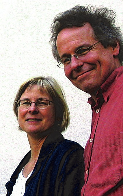 Benefit features wine and music
