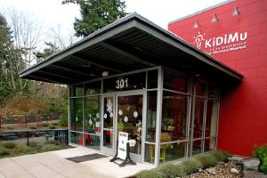 Free First Thursday comes to KiDiMu