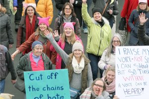 Bainbridge joins the resistance: Thousands join in Seattle march